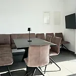 Luxury Horizon Apartment *