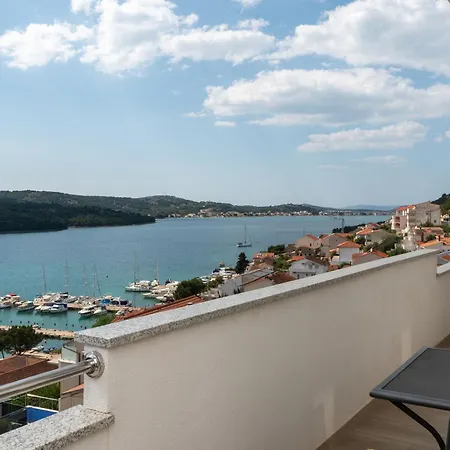 Apartment Luxury Horizon Tisno