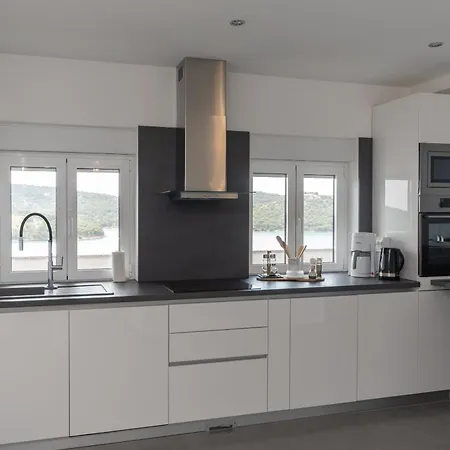Luxury Horizon Apartment