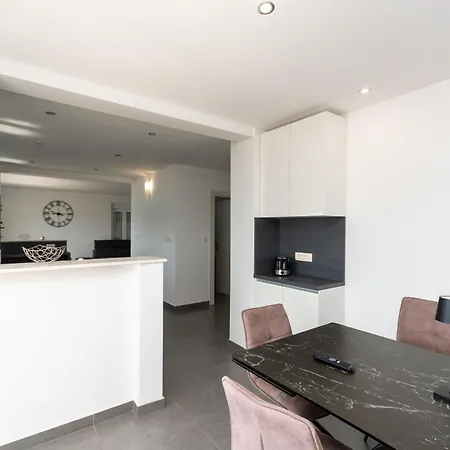 Apartment Luxury Horizon Tisno