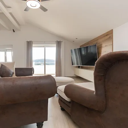 Luxury Horizon Tisno